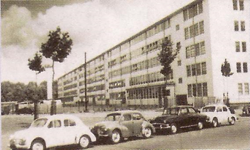 Bâtiment ENREA à Clichy